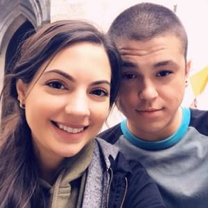 Meet your Posher, Daniel